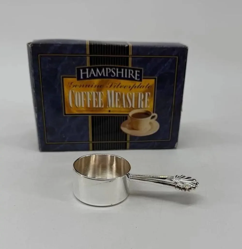 Hampshire Genuine Silverplate Coffee Measure Scoop Ornate Handle Open Box